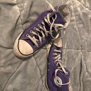 converse purple chuck taylor